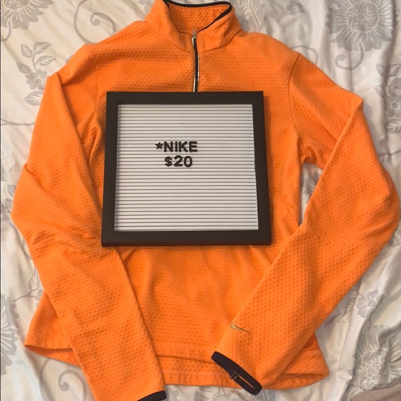 Nike sweater - Picture 1 of 4